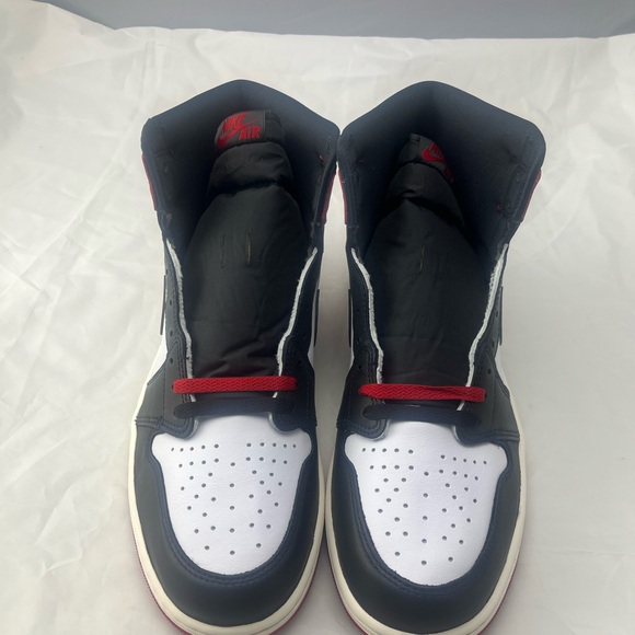 Air Jordan 1 Blacktoe DS Size 12 (2025) - Picture 4 of 7